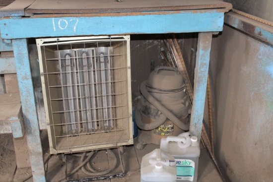 (2) Heaters, fan, Werner 8' Ladder
