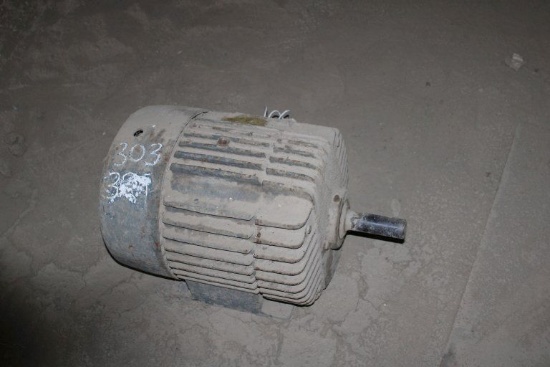 G.E. 15 HP Motor