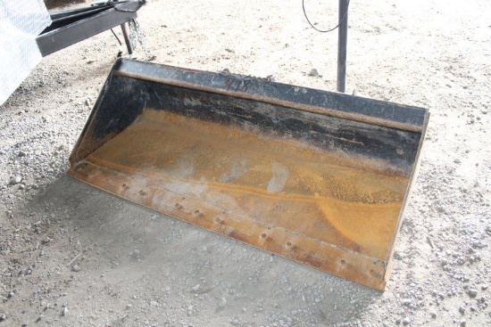 Cat 6' Skid Steer Bucket