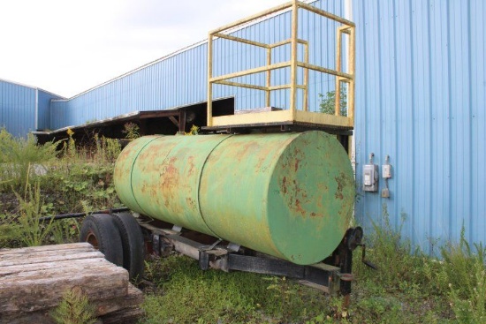 Approx. 500 Gallon Water Tank