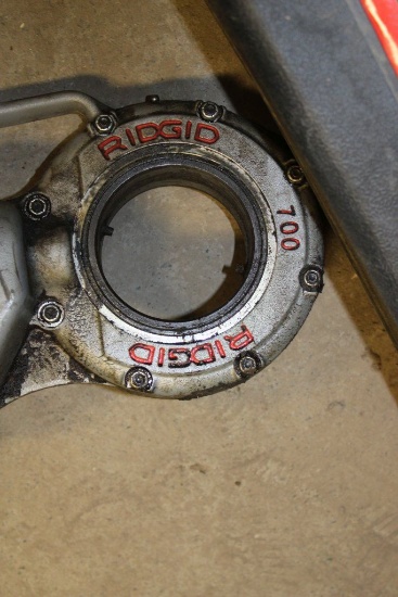 RIDGID Corded Pipe Threader