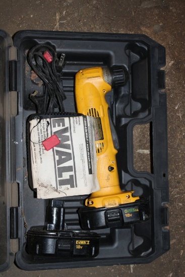 Dewalt 18V 90 Degree Drill