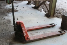 Toyota Pallet Jack