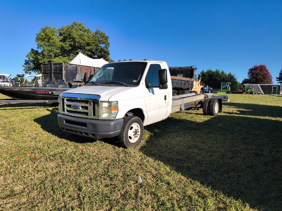 2011 Ford E340 Van
