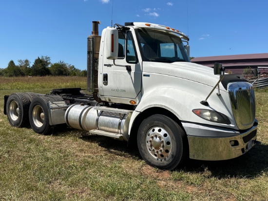 International ProStar Eagle Road Tractor