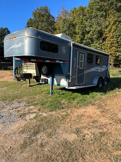 Horse Trailer - 2 Horse