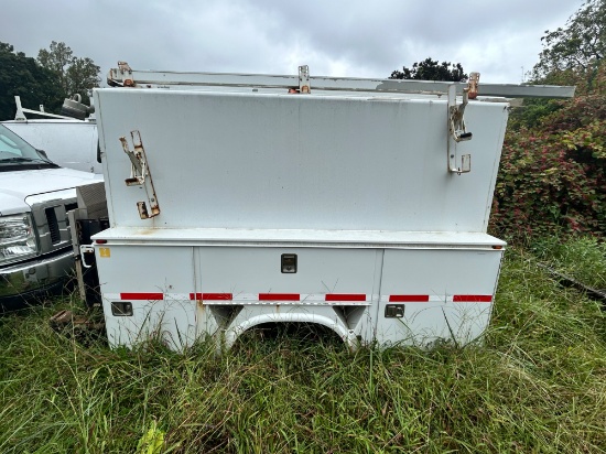 Service Body with Lift Gate