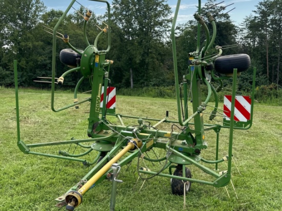 Krone hay tedder