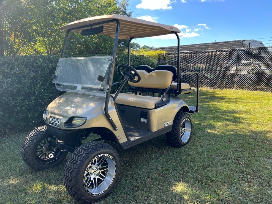 2015 EZ-GO TXT48 Golf Cart