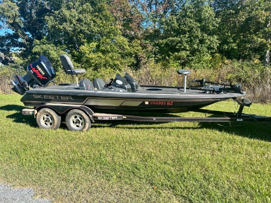 2000 SKEETER Bass Boat with Yamaha 200HP VMAX Motor