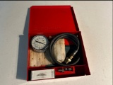 SNAP-ON Oil Pressure Gauge Kit with Heavy Duty Snap On Metal Case