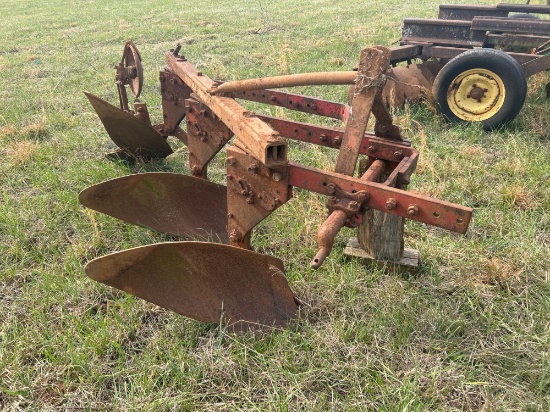 3pt. Hitch Massey Ferguson Hitch 3 Bottom Plow