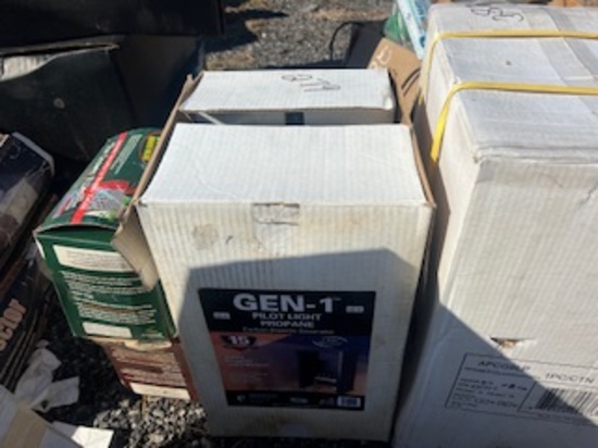 BLACK BOX