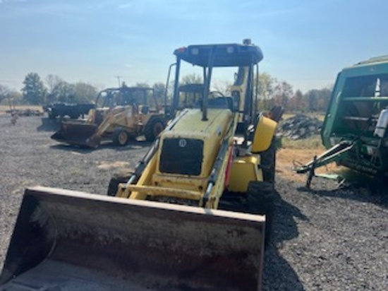 NH B95 BACKHOE