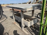 MINERAL FEEDER