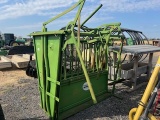 POWERED RIVER CATTLE CHUTE