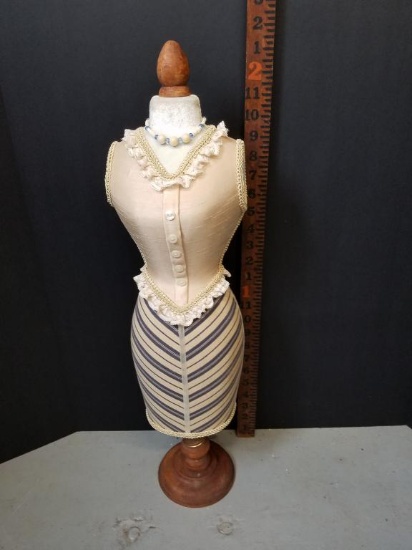 Wood & Cloth Manican Dress Form
