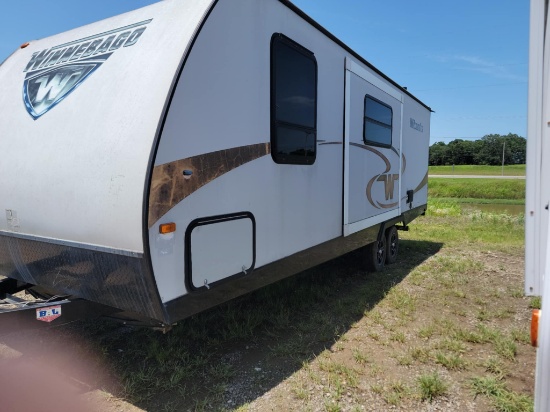 2017 Winnebago 28 ft