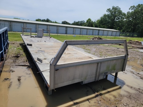 24' Aluminum Bed