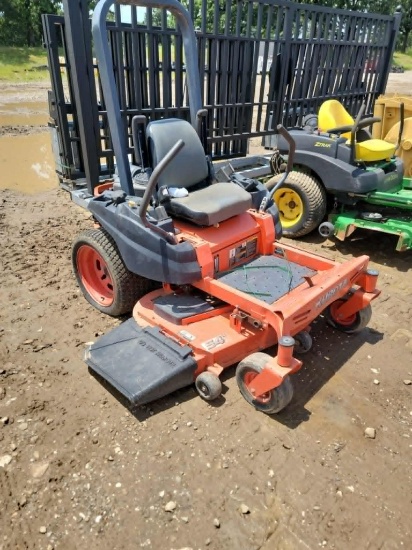 Kubota Zero Turn lawnmower