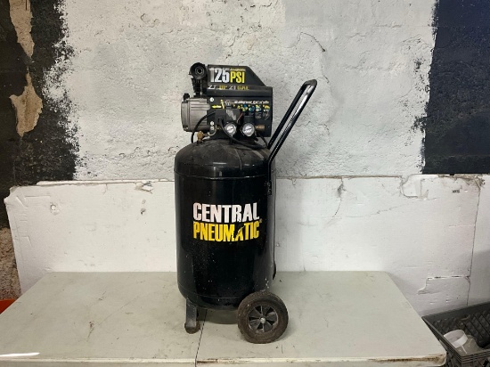 Central Pneumatic 21gal 125psi Air Compressor