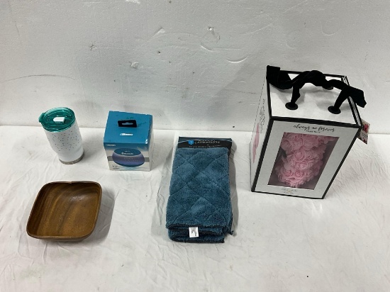 Bluetooth speaker, Cleaning Clothes, Misc