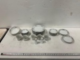Diane Dish Set