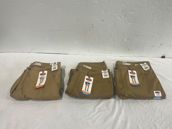 New Wrangler Pants Size 38x30