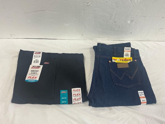 New Wrangler Pants, Pants Size 38x32