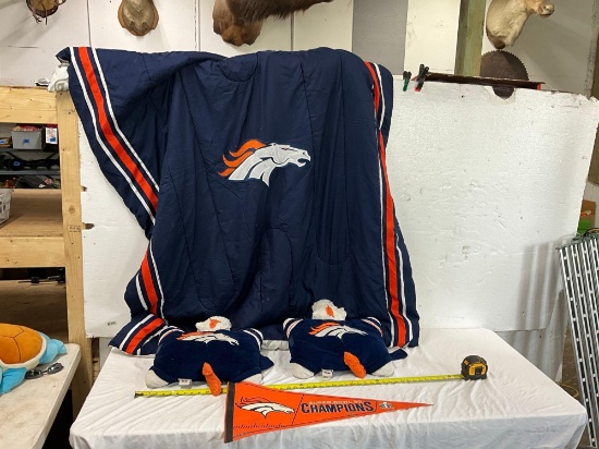 Denver Broncos Blanket, Pillows