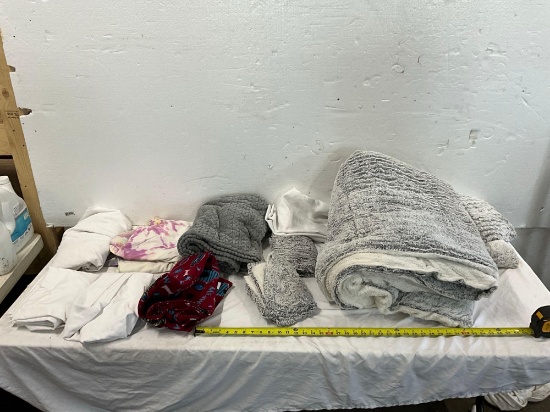 Blanket, Sheets