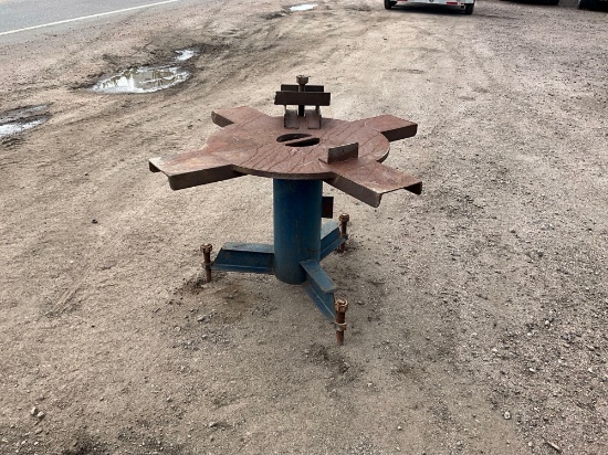 Heavy Duty Adjustable Welding Table