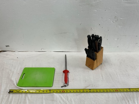 Knife Set , Cutting Board