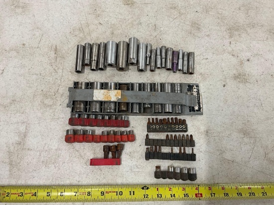 Sockets, Bits