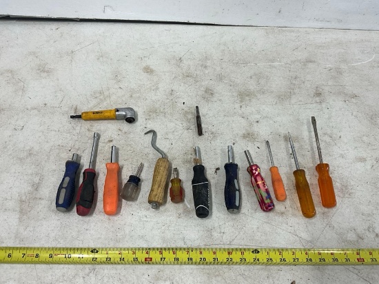 Screw Drivers