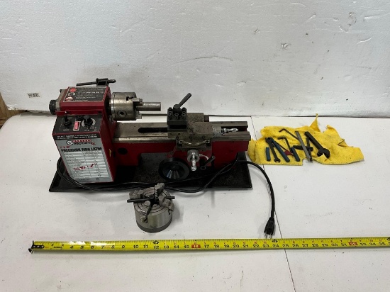 Central Machinery 7in x 10in Mini Lathe