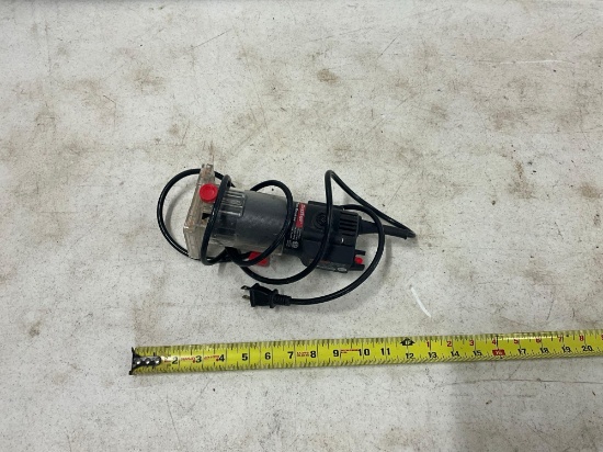 Trim Router