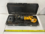 Dewalt 18v Saw Saw with Charger