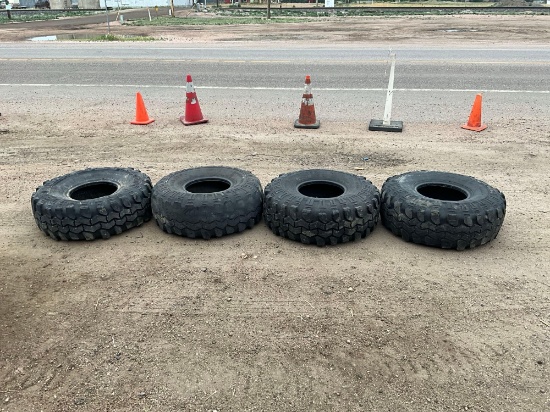 Super Swamper Mud Tires 38/15.50/15LT