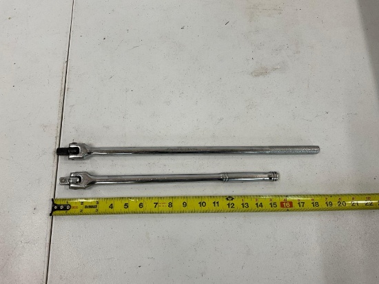 1/2in Stanley , Duralast Breaker Bars