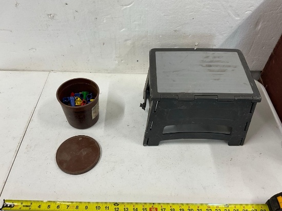 Foldable Stool, Wire Nuts