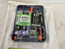 9 Piece Paint Set