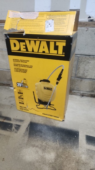 (ROOSEVELT, NJ) DeWalt Backpack Sprayer – Model DXSP190652 – New in Box