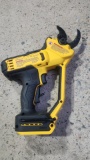 (ROOSEVELT, NJ) DeWalt 20V Max Hedge Trimmer – Model DCPR320 – Tool Only
