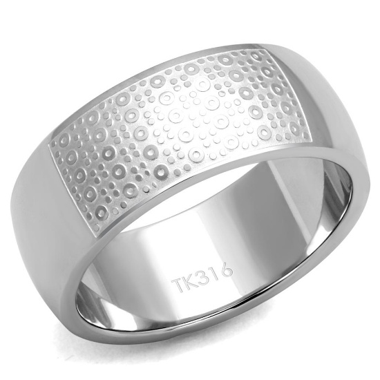 Elegant Wide Band Circle Motif Ring