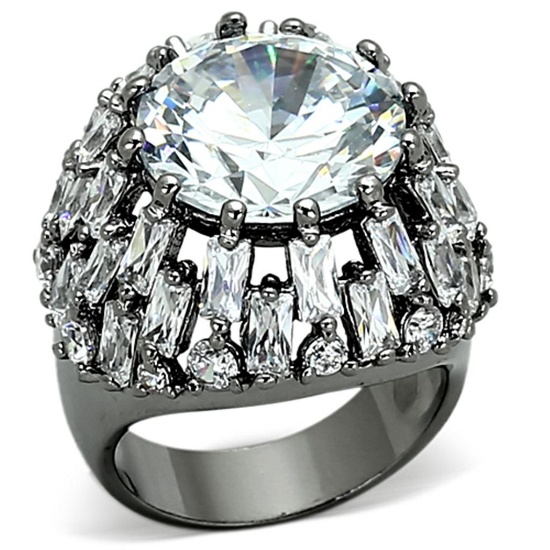 Round 8.51ct White Sapphire Ring