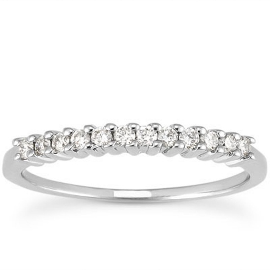 14k Whgold .18ct Diamond Raised Shared Prong Band