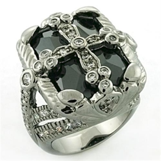 Stylish 2.31ct Onyx & White Sapphire Cocktail Ring