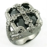 Stylish 2.31ct Onyx & White Sapphire Cocktail Ring