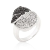 Round 6.25ct Onyx & White Topaz Baby Chick Ring